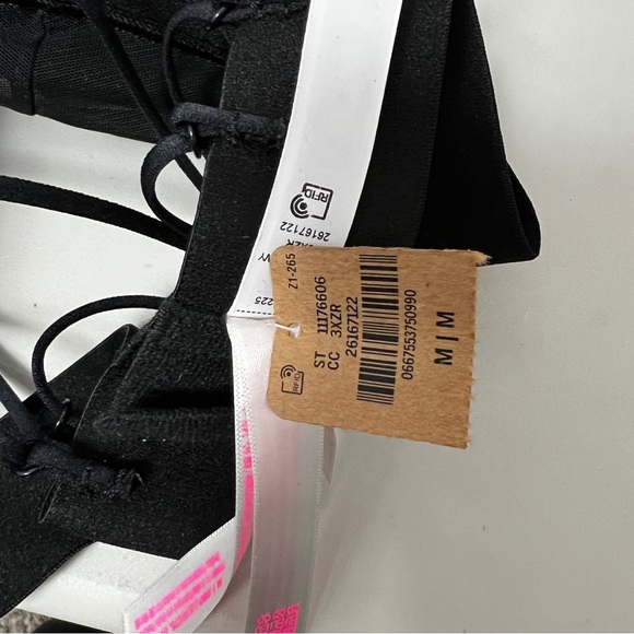 Victoria’s Secret Black Lace Halter Strap Bra New With Tags Size Medium - Picture 3 of 8